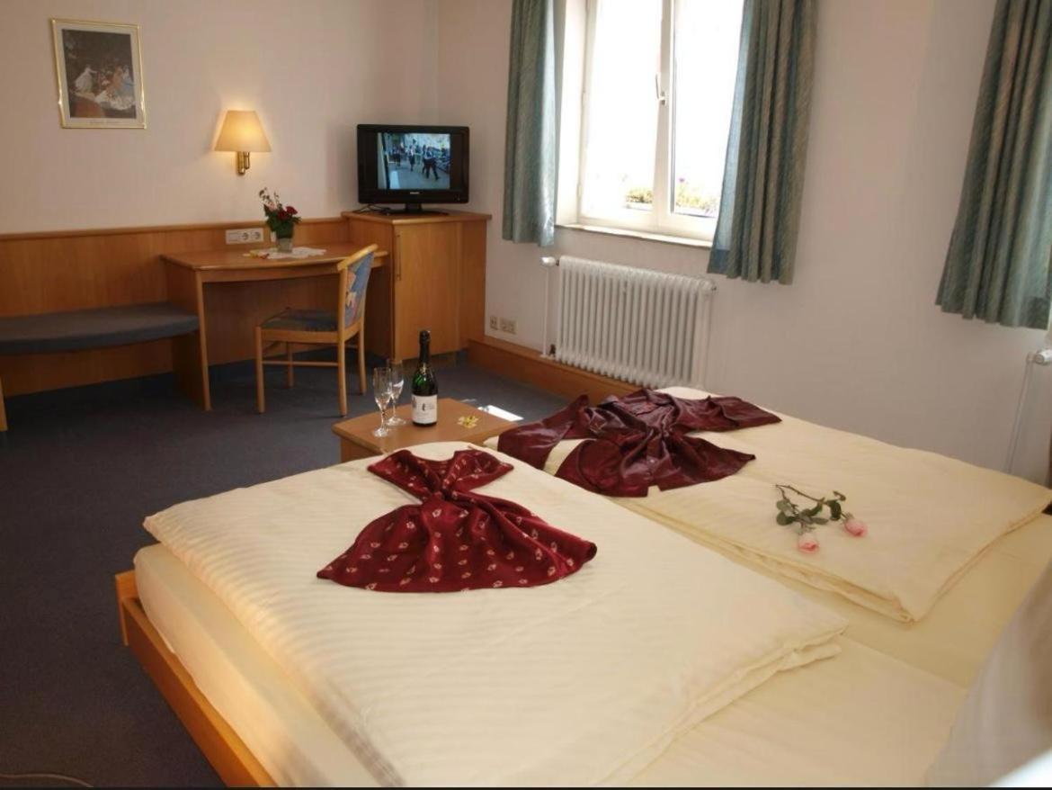 Hotel Gasthof Baeren Weingarten  Luaran gambar