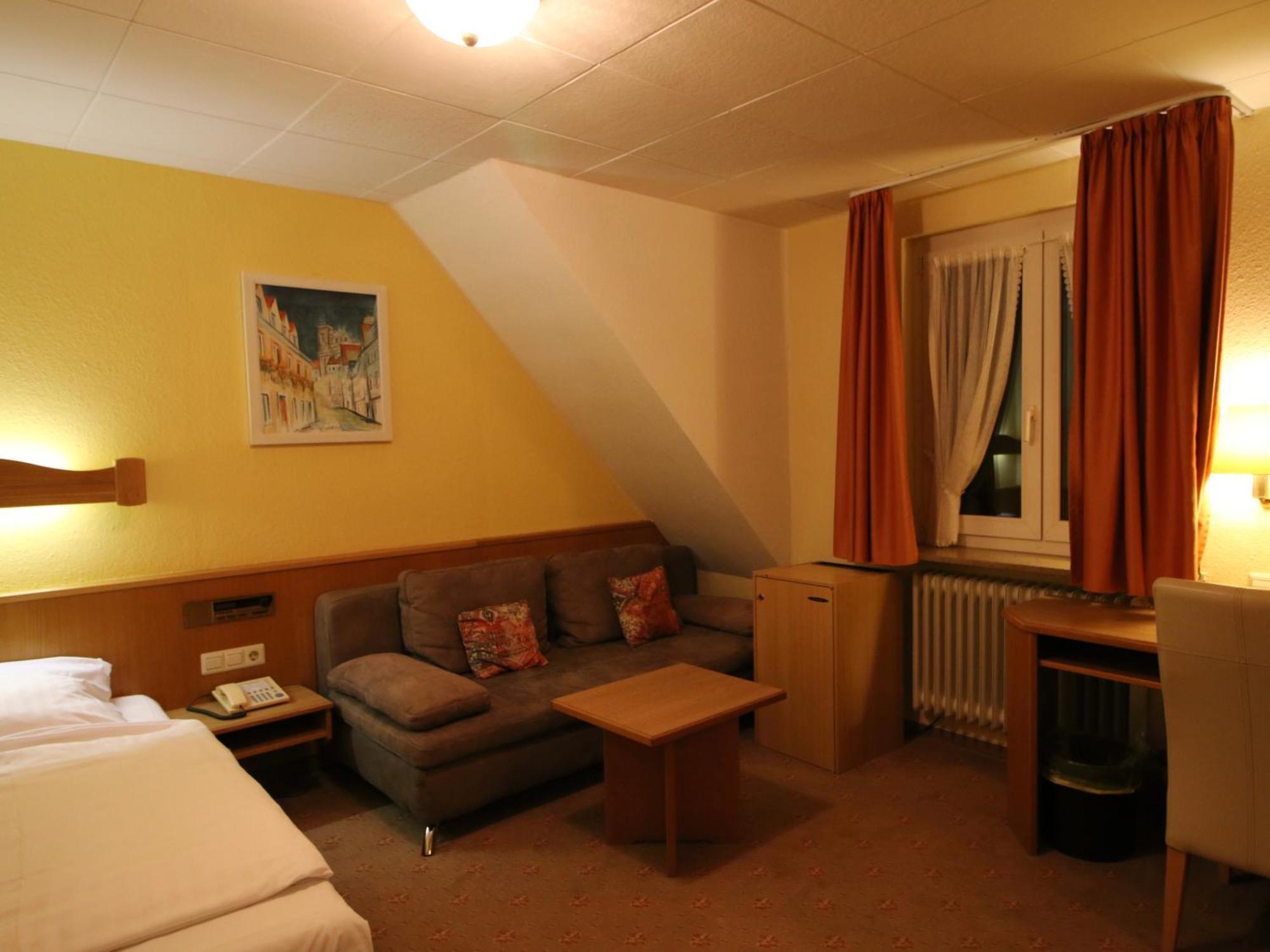 Hotel Gasthof Baeren Weingarten  Luaran gambar