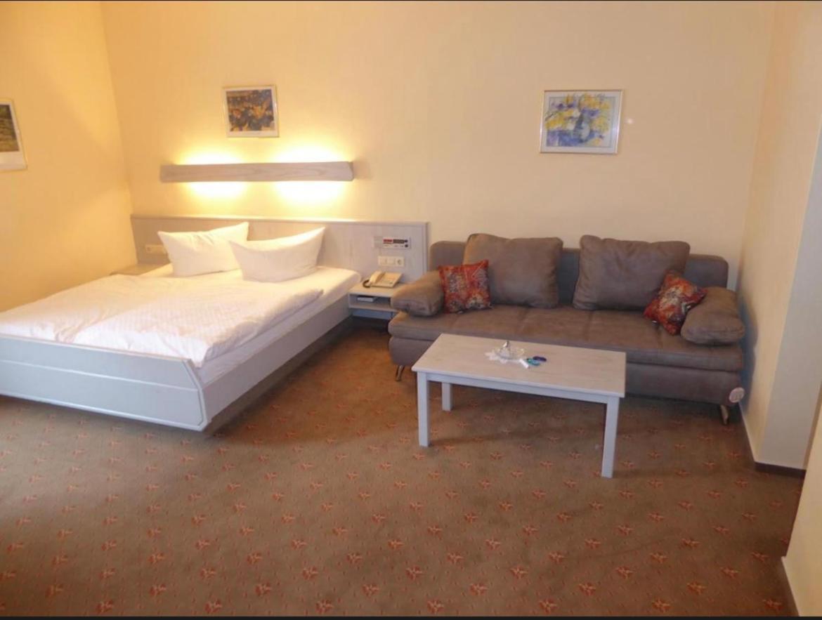 Hotel Gasthof Baeren Weingarten  Luaran gambar