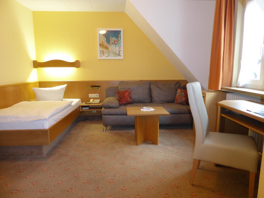 Hotel Gasthof Baeren Weingarten  Luaran gambar